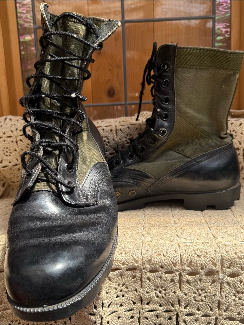 Vintage Men's 10.5W US Military Combat Jungle Boots Black Leather & Green Canvas